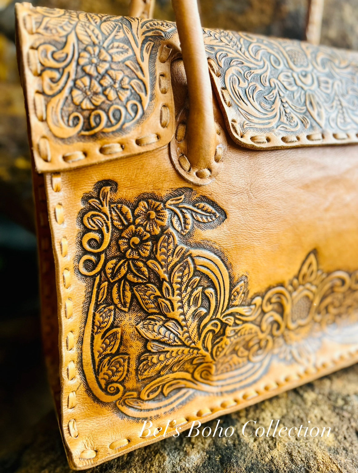 The Sierra Tote - Tan & Black