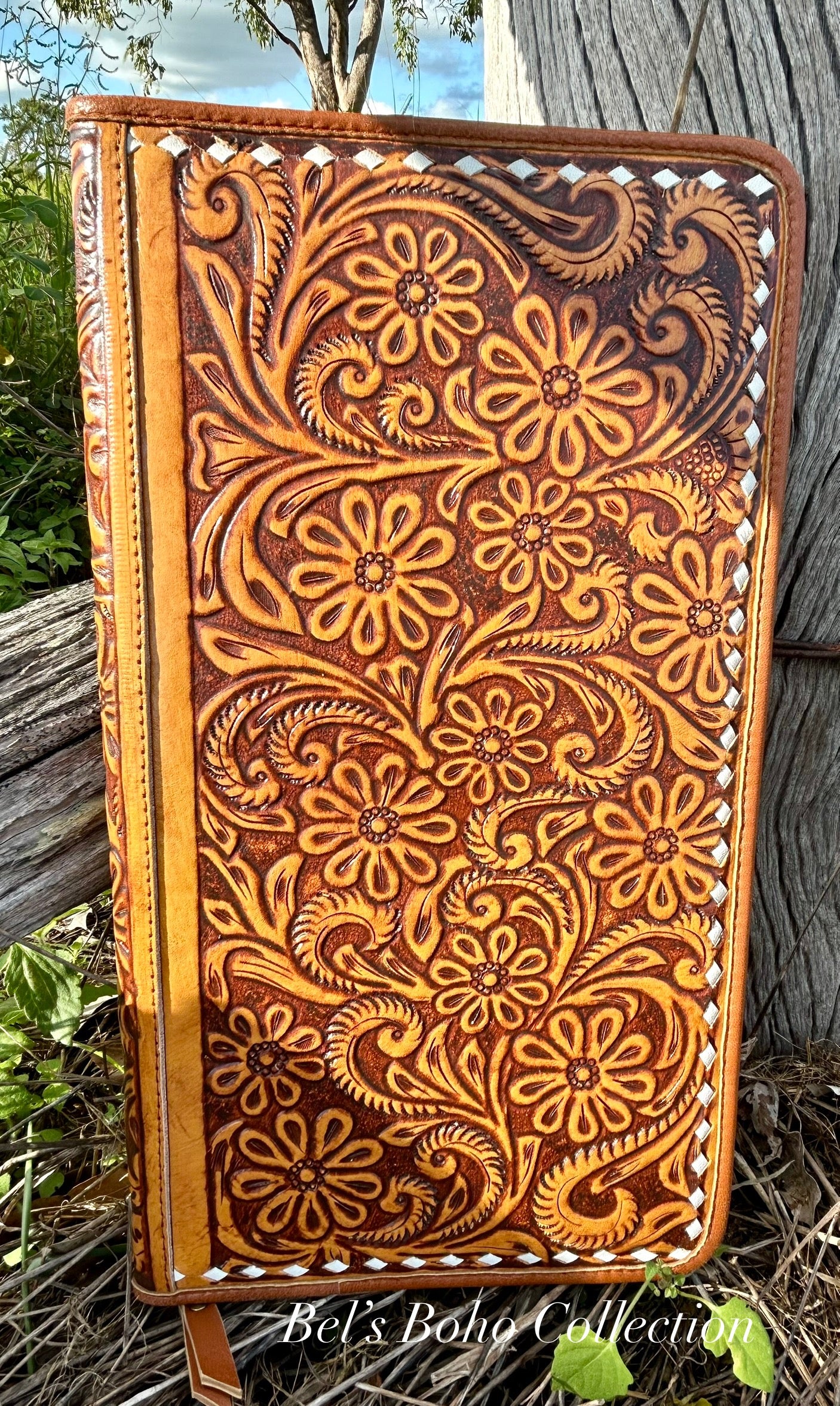 Hand-Tooled Leather Jewellery Wallet