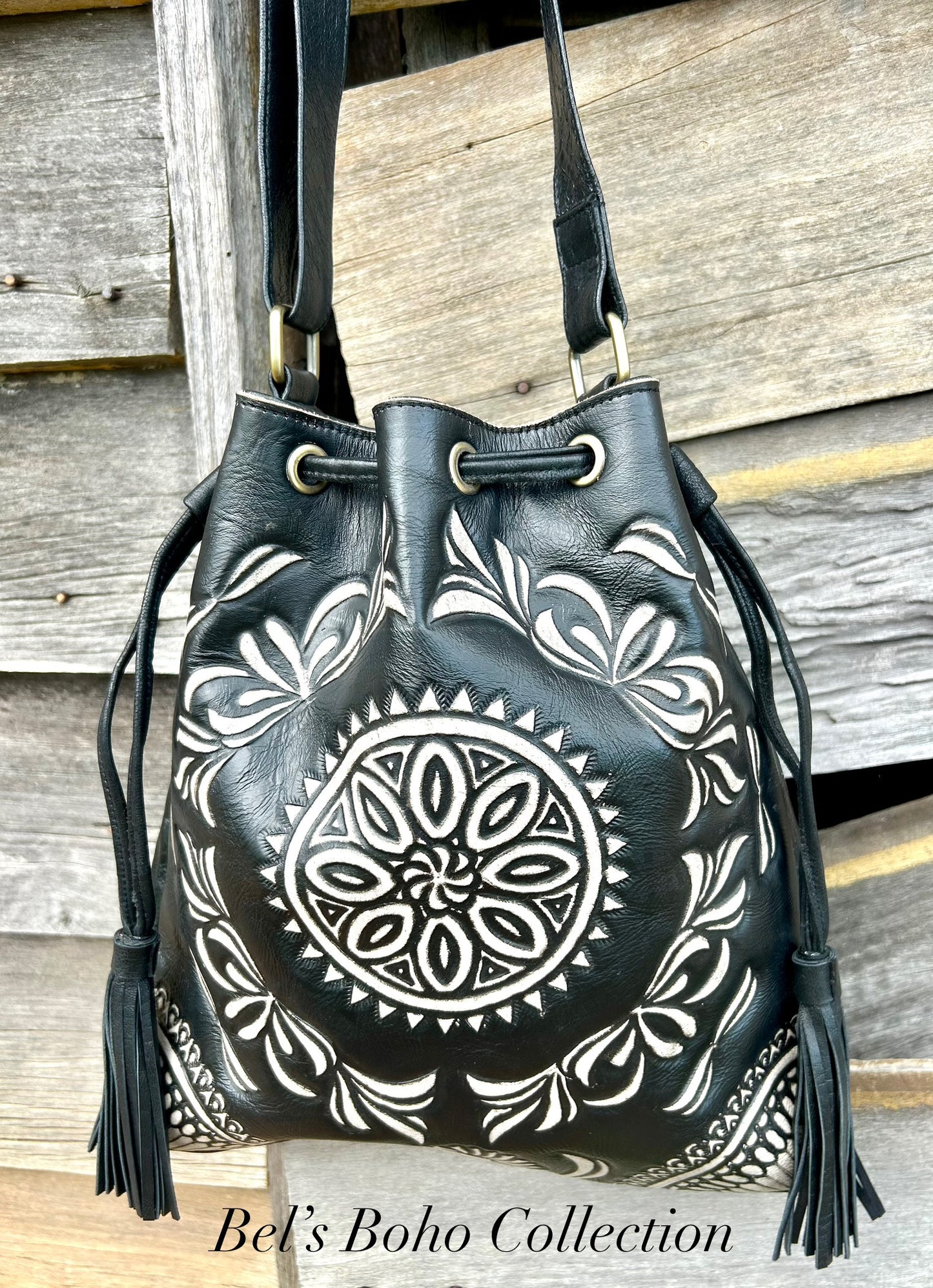 The Toriy Bucket Bag