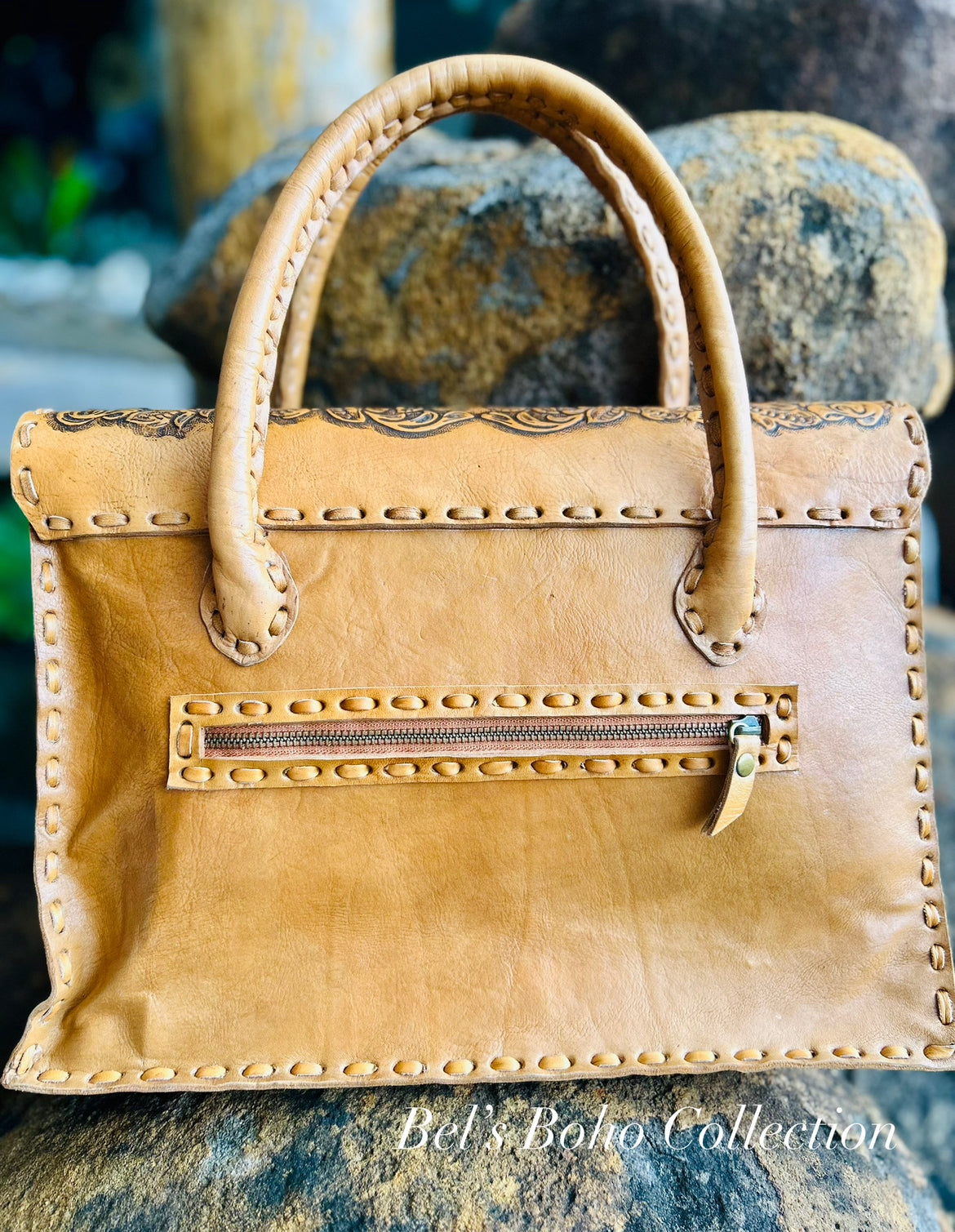 The Sierra Tote - Tan & Black