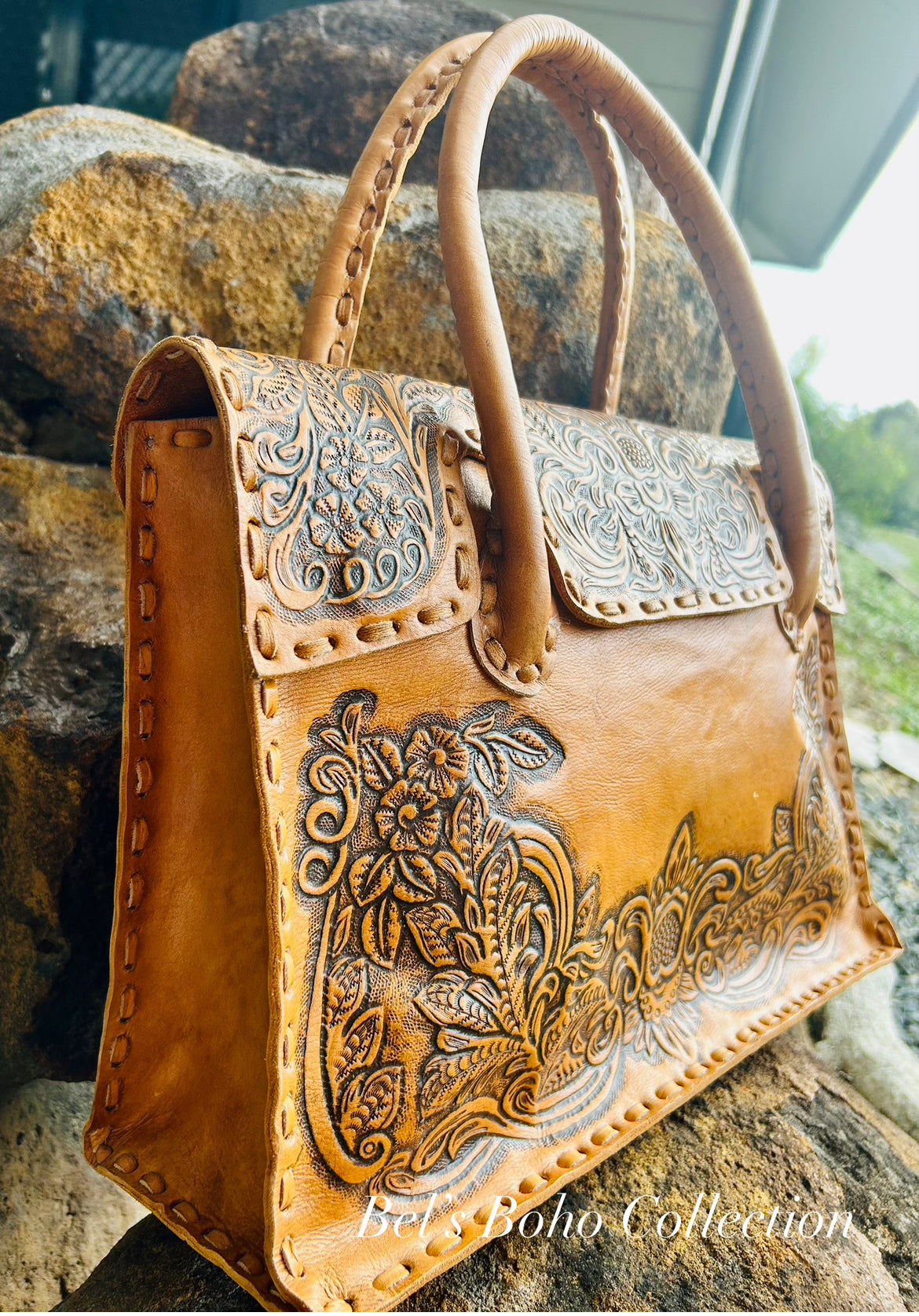 The Sierra Tote - Tan & Black